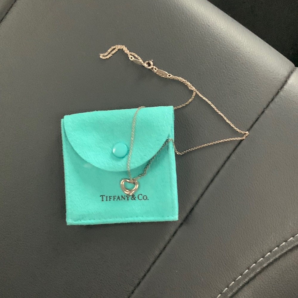 Authentic Tiffany and Co Elsa Paretti mini heart necklace